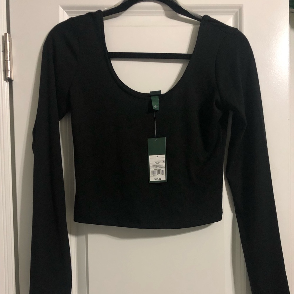 Wild Fable - Long Sleeve Crop Top - Color: Ebony